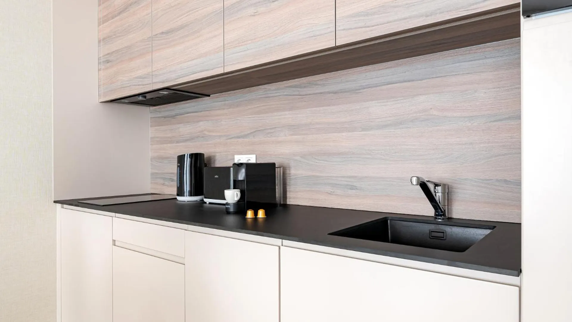 D52 Apartman Hotel Будапешт 0*,