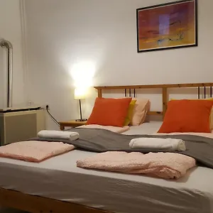  Apartman Michael With 2 Near Gozsdu Udvar